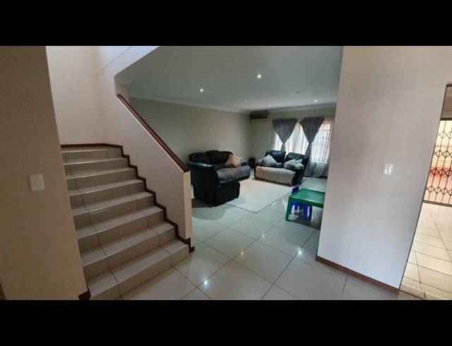 4 BEDROOM HOUSE FOR SALE IN ROSE ACRES ESTATE